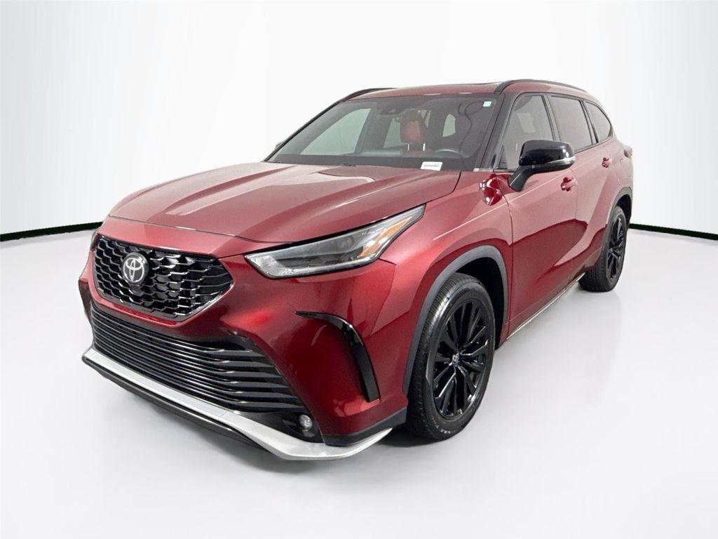 used 2023 Toyota Highlander car, priced at $46,000