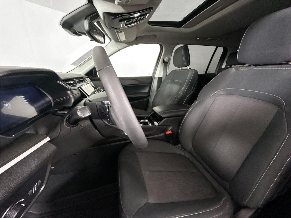 used 2023 Jeep Grand Cherokee L car, priced at $34,000