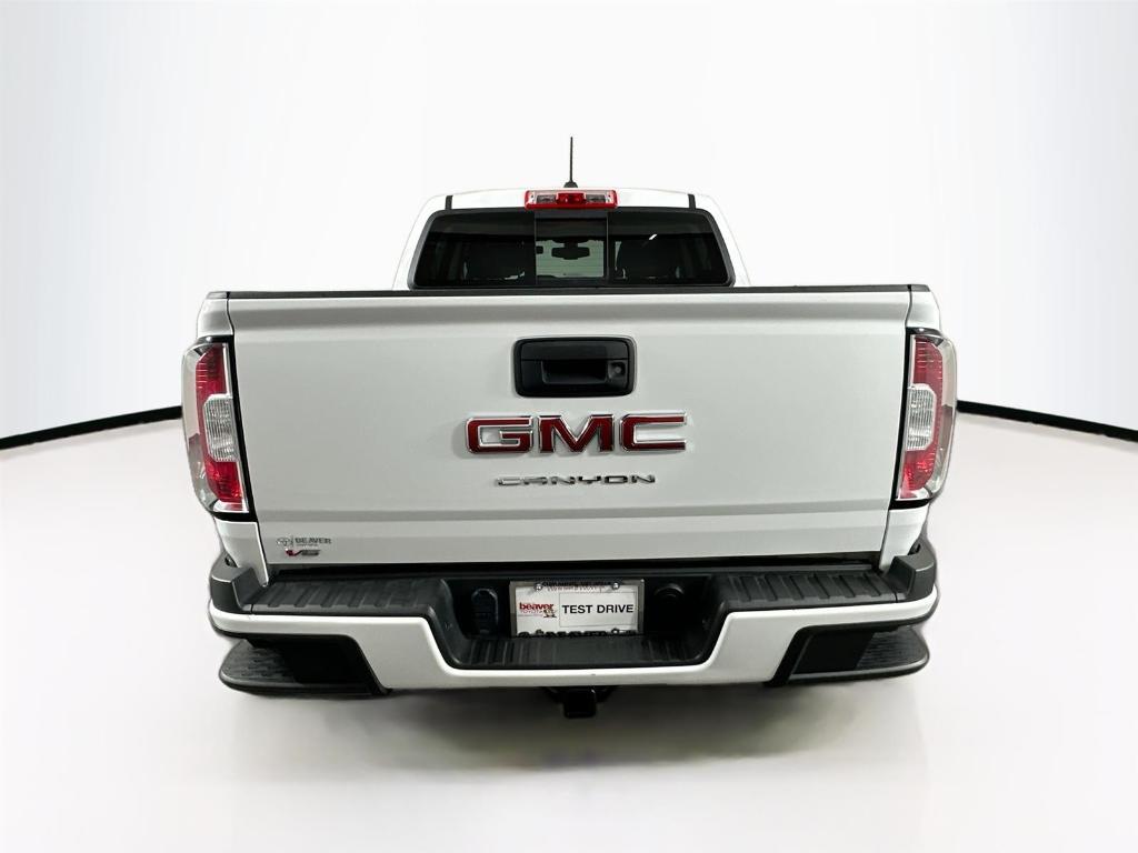 used 2022 GMC Canyon car, priced at $28,000