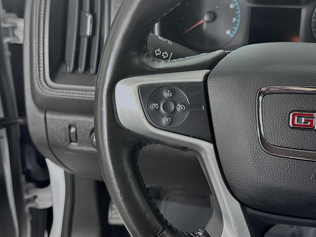 used 2022 GMC Canyon car, priced at $28,000