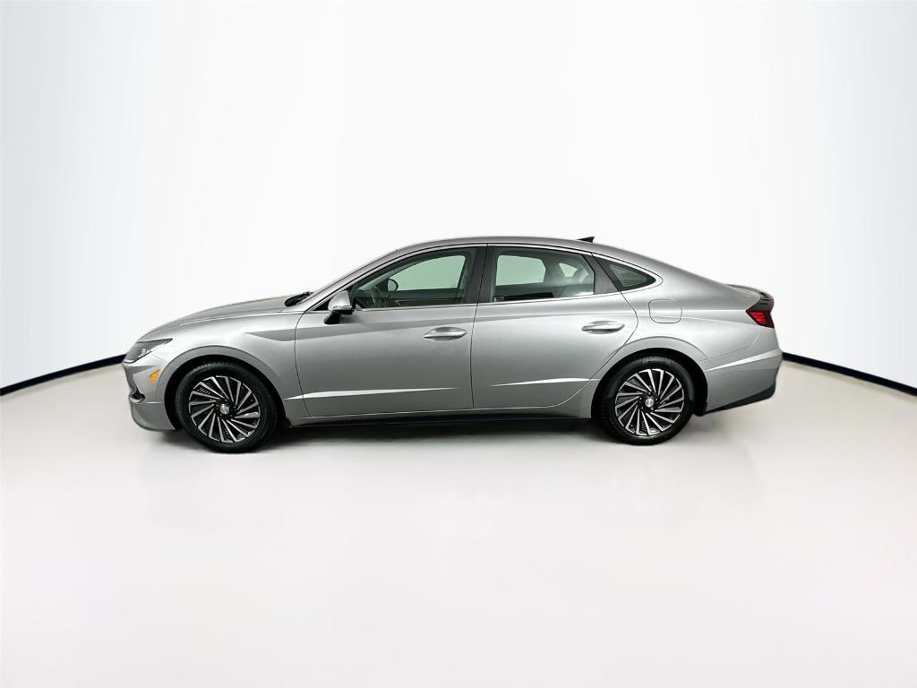 used 2021 Hyundai Sonata Hybrid car, priced at $25,500