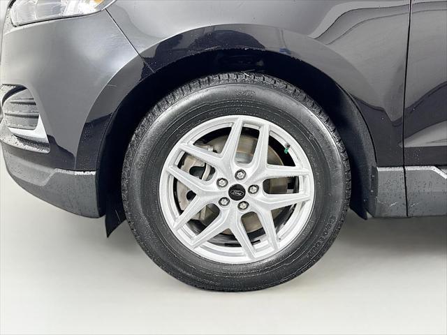 used 2024 Ford Edge car, priced at $29,500