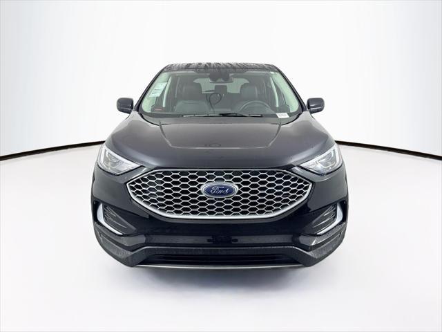 used 2024 Ford Edge car, priced at $29,500