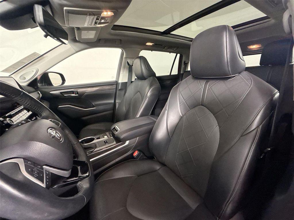 used 2022 Toyota Highlander car, priced at $45,000