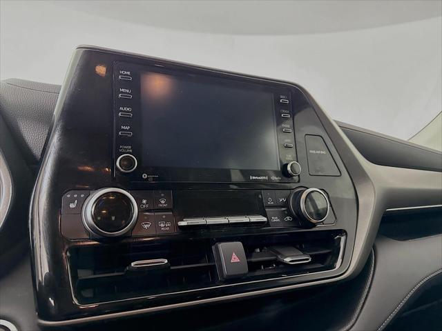 used 2022 Toyota Highlander car, priced at $35,500