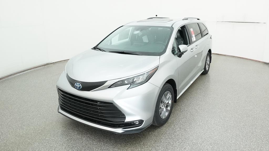 new 2025 Toyota Sienna car, priced at $49,254