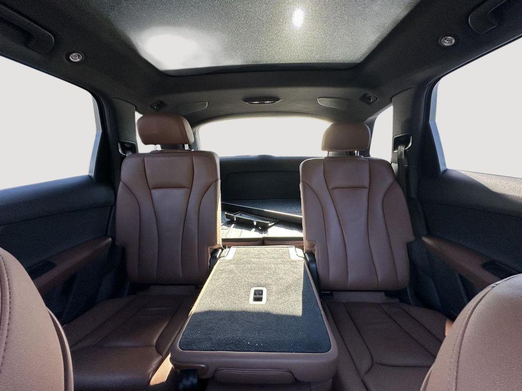 used 2021 Audi Q7 car, priced at $35,000