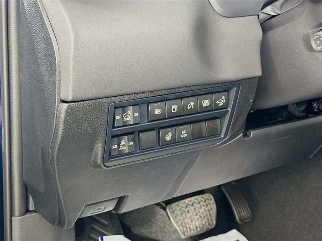 new 2025 Toyota Tundra Hybrid car, priced at $73,183