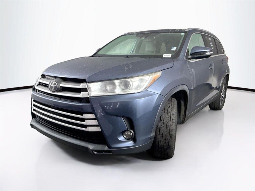 used 2019 Toyota Highlander car, priced at $24,800
