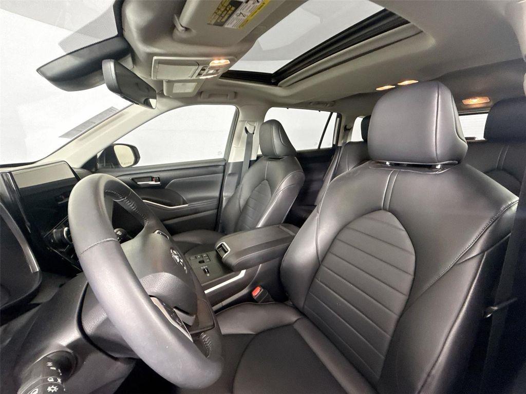 used 2023 Toyota Highlander car, priced at $42,500
