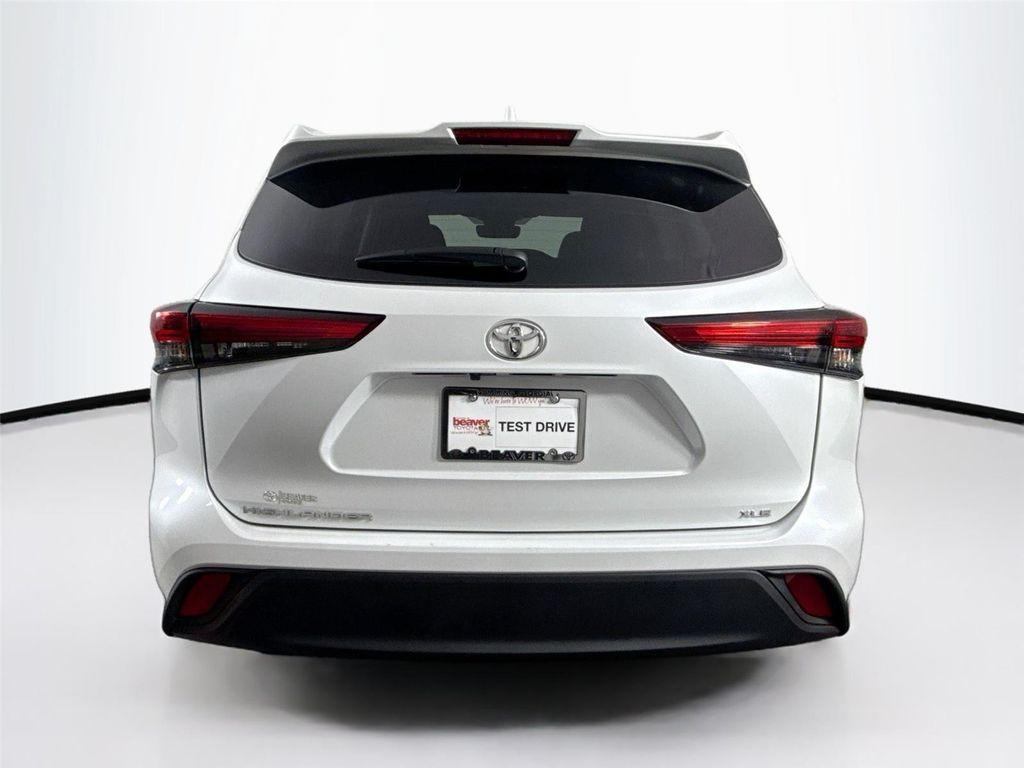 used 2023 Toyota Highlander car, priced at $42,500