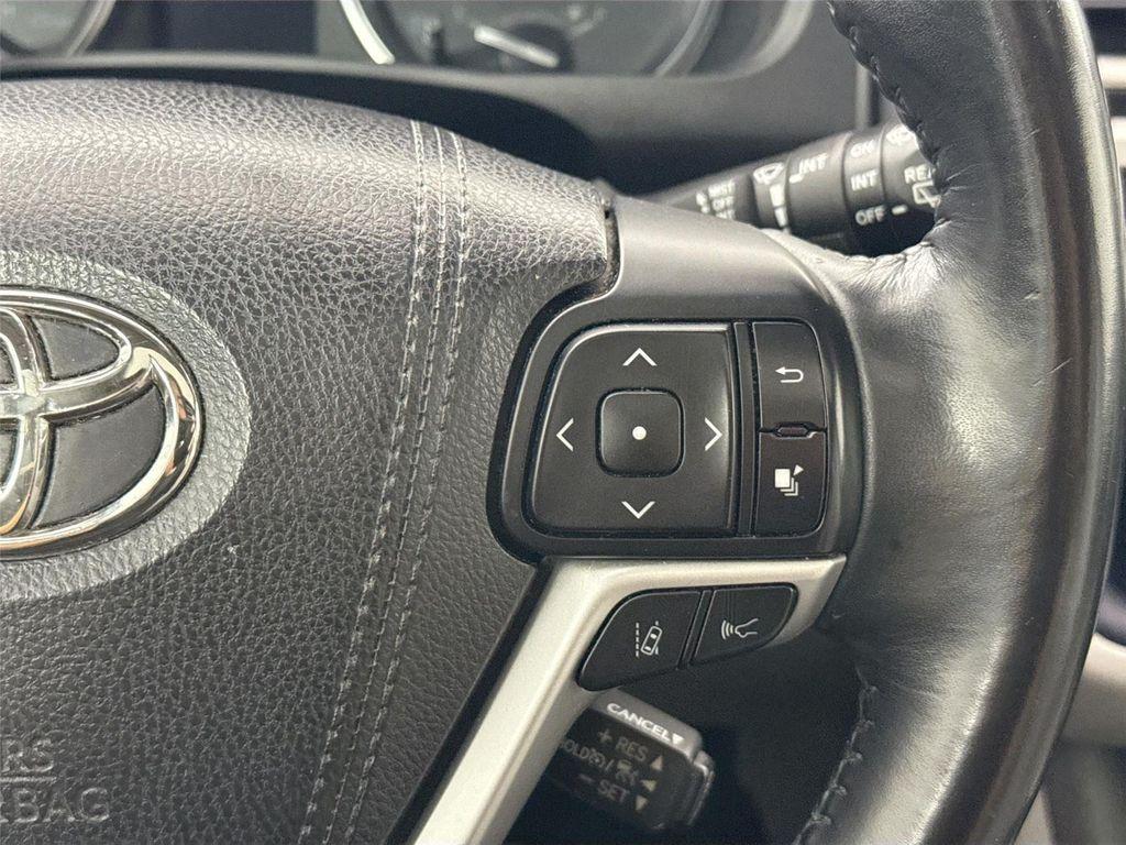 used 2018 Toyota Highlander car, priced at $19,000