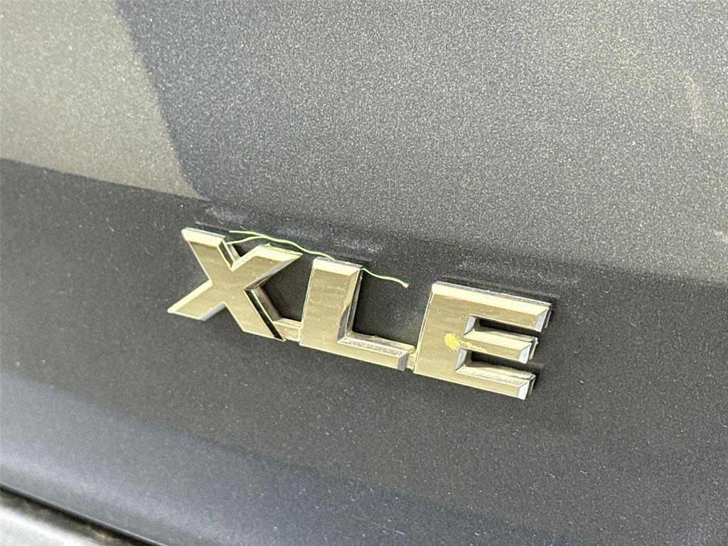 used 2018 Toyota Highlander car, priced at $19,500