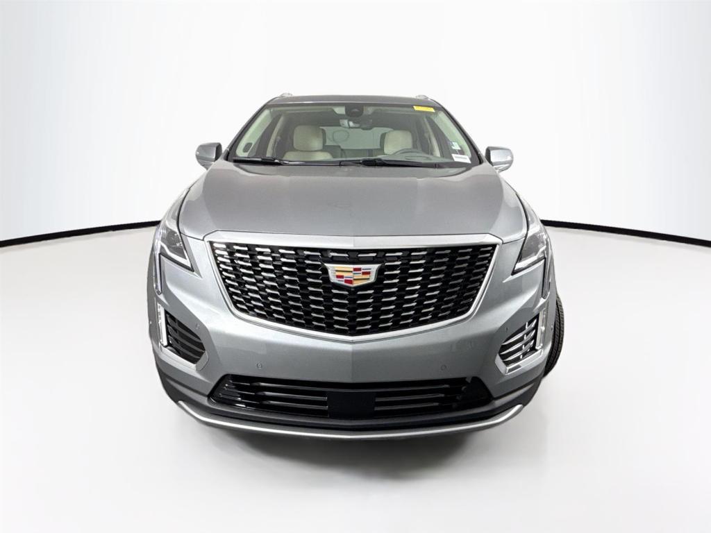 used 2024 Cadillac XT5 car, priced at $46,000