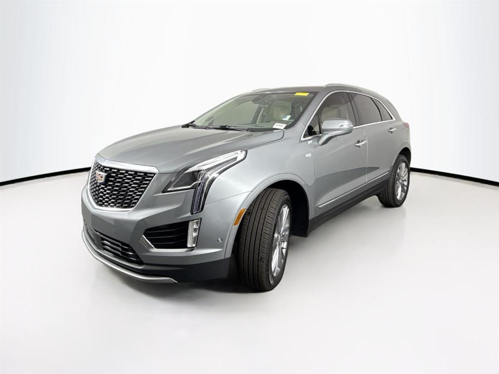 used 2024 Cadillac XT5 car, priced at $46,000