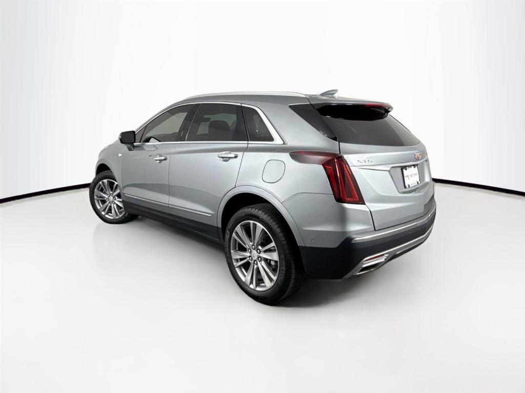 used 2024 Cadillac XT5 car, priced at $46,000