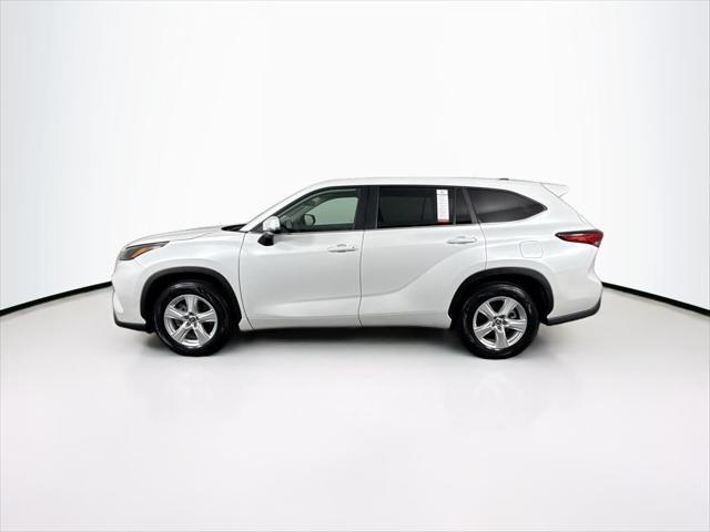 used 2023 Toyota Highlander car, priced at $38,500