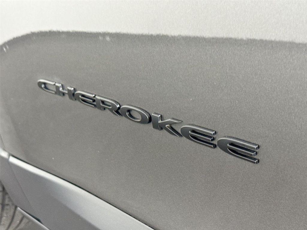 used 2018 Jeep Cherokee car, priced at $15,500