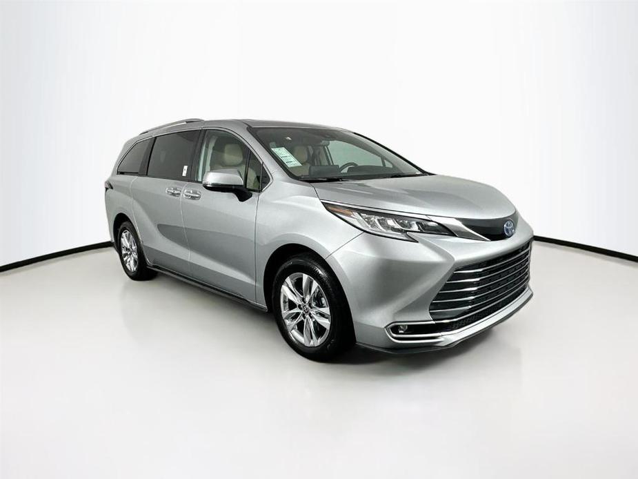 used 2024 Toyota Sienna car, priced at $56,000