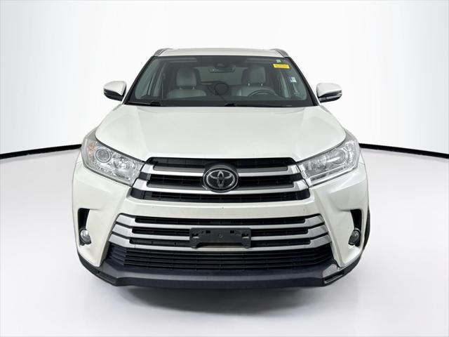 used 2019 Toyota Highlander car, priced at $26,000