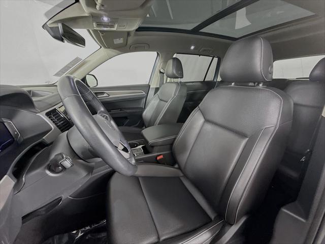 used 2021 Volkswagen Atlas car, priced at $30,000