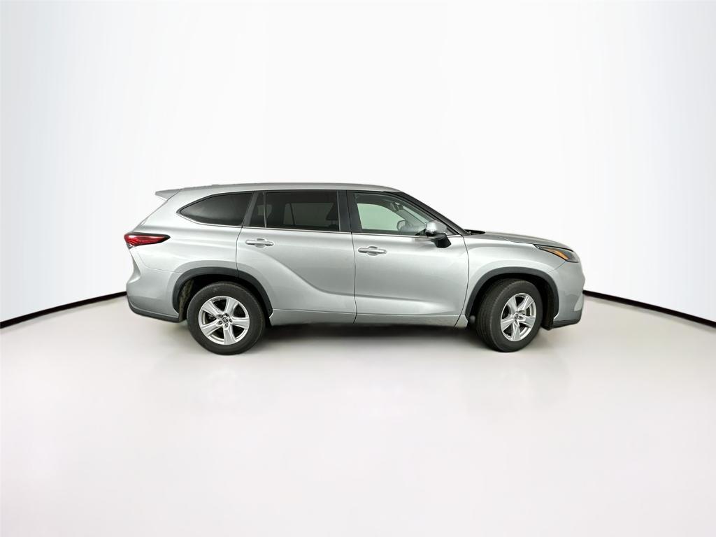 used 2023 Toyota Highlander car, priced at $35,000