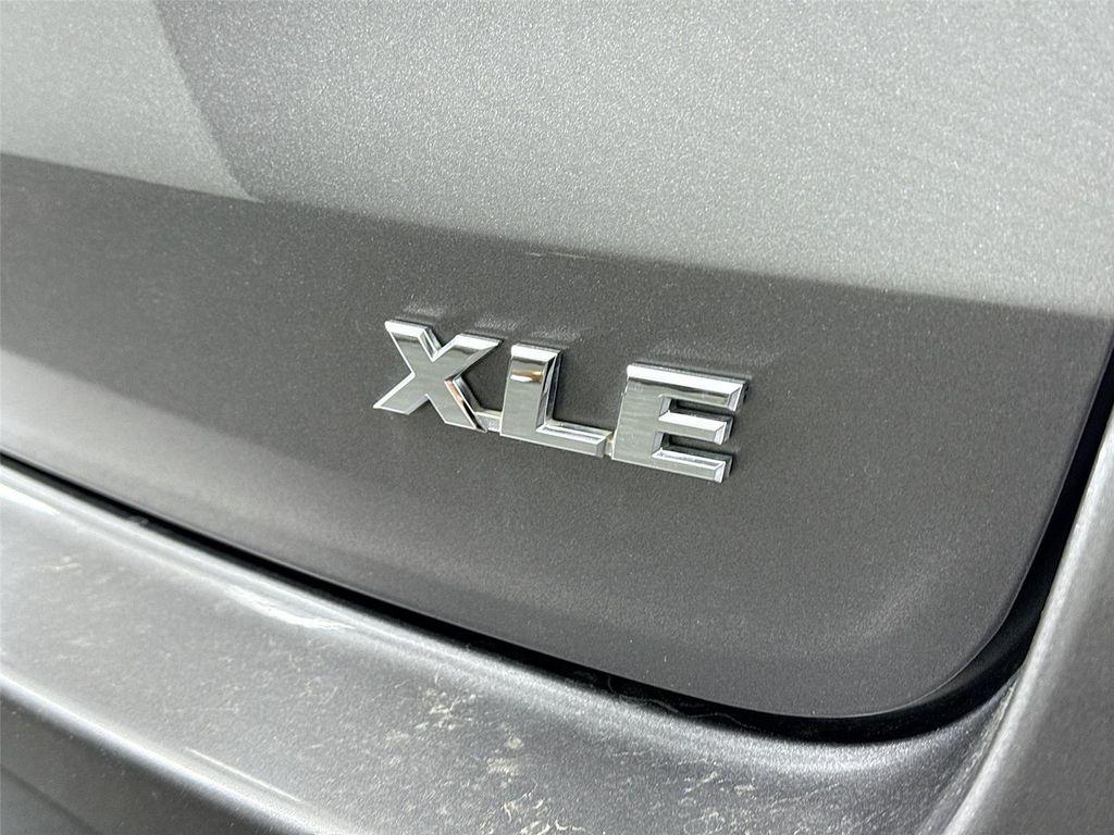 used 2018 Toyota Highlander car, priced at $27,000