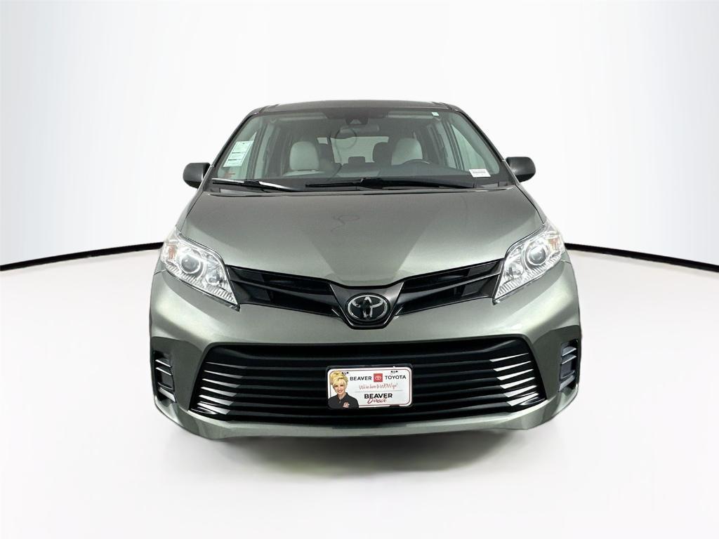 used 2020 Toyota Sienna car, priced at $33,500