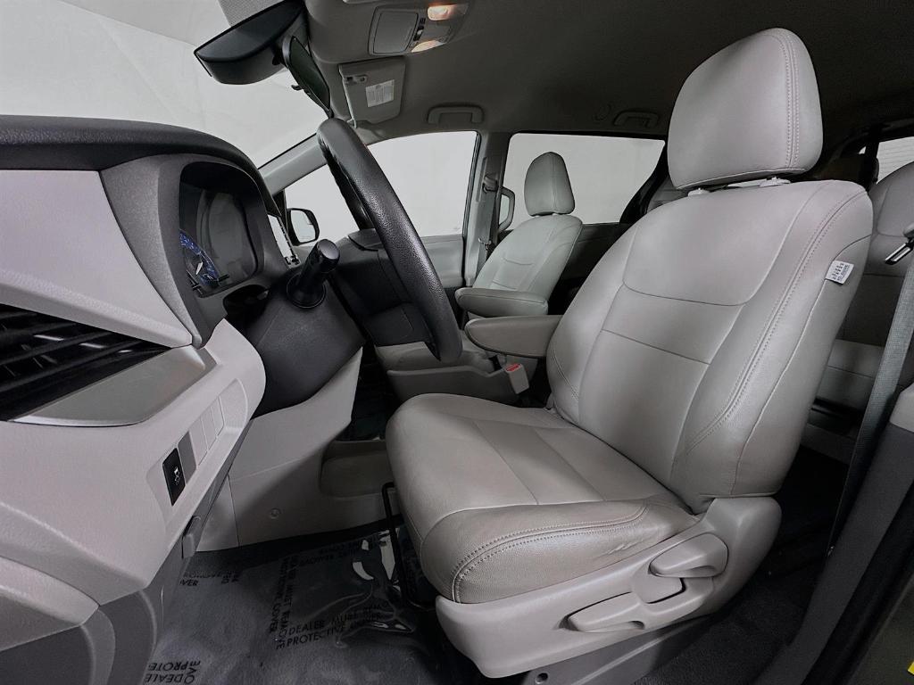 used 2020 Toyota Sienna car, priced at $33,500