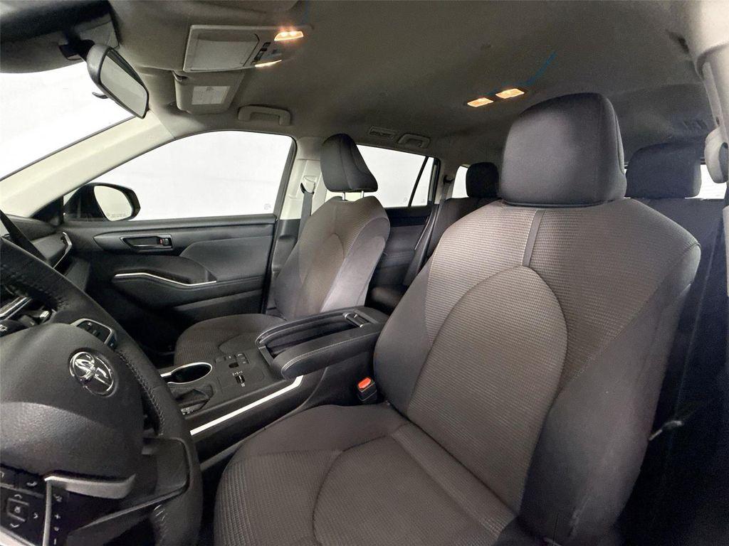 used 2024 Toyota Highlander car, priced at $38,315