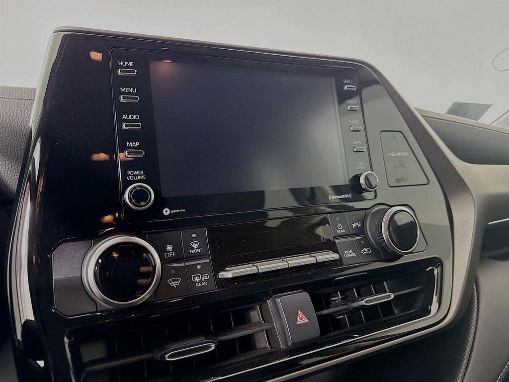 used 2022 Toyota Highlander car, priced at $30,000