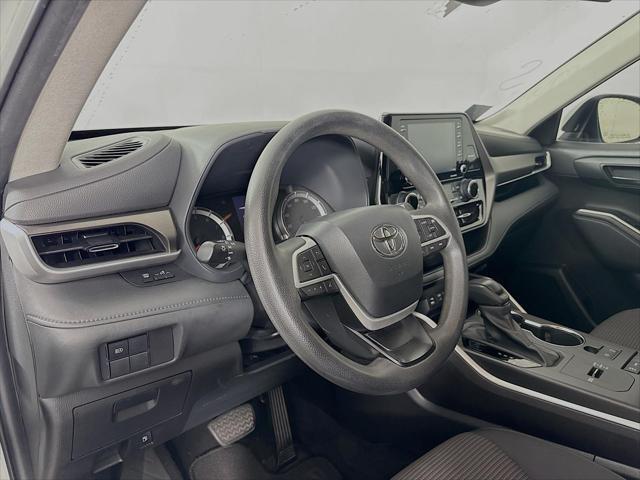 used 2022 Toyota Highlander car, priced at $32,000