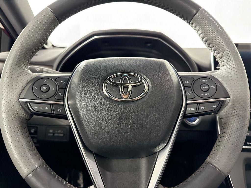 used 2022 Toyota Avalon Hybrid car, priced at $38,000