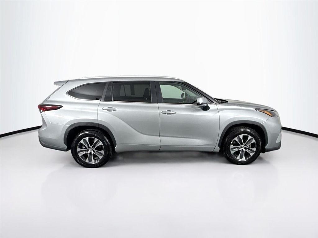 used 2024 Toyota Highlander car, priced at $43,000
