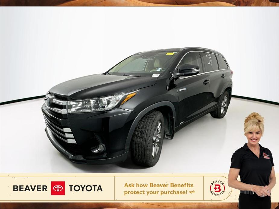 used 2017 Toyota Highlander Hybrid car, priced at $25,000