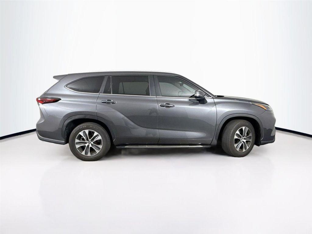 used 2024 Toyota Highlander car, priced at $43,000