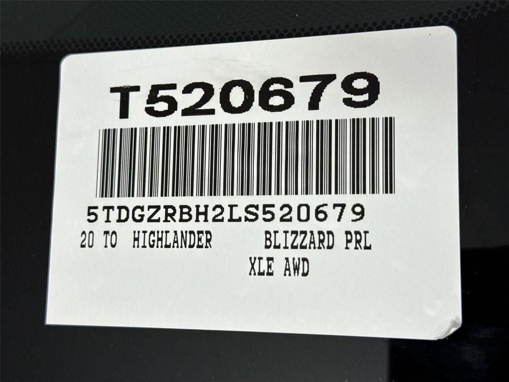 used 2020 Toyota Highlander car, priced at $27,700