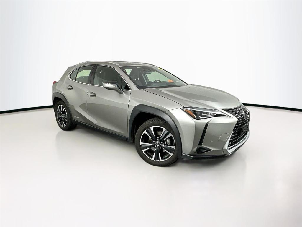 used 2021 Lexus UX 250h car, priced at $35,000