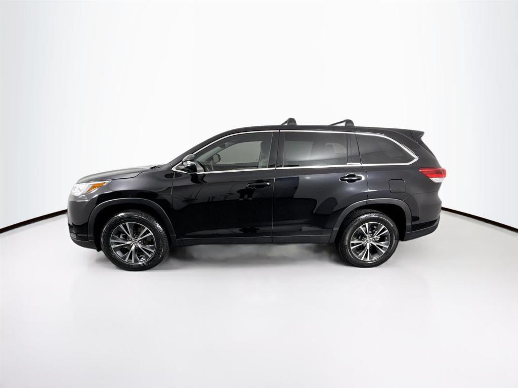 used 2019 Toyota Highlander car, priced at $22,000