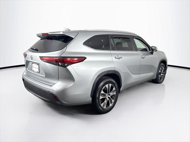used 2023 Toyota Highlander car, priced at $42,000