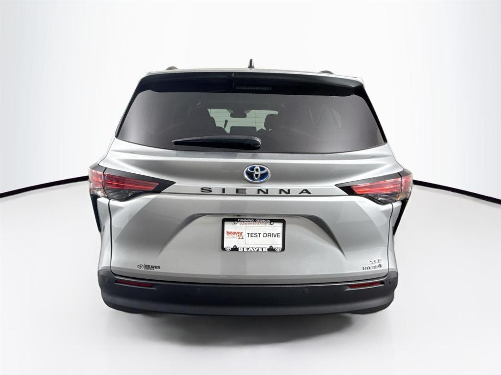 used 2022 Toyota Sienna car, priced at $43,500