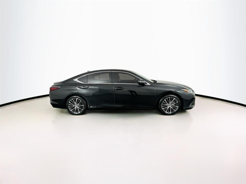 used 2022 Lexus ES 350 car, priced at $39,000