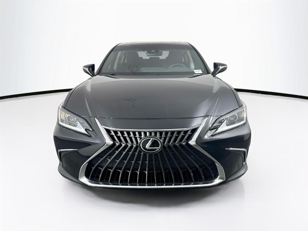 used 2022 Lexus ES 350 car, priced at $39,000