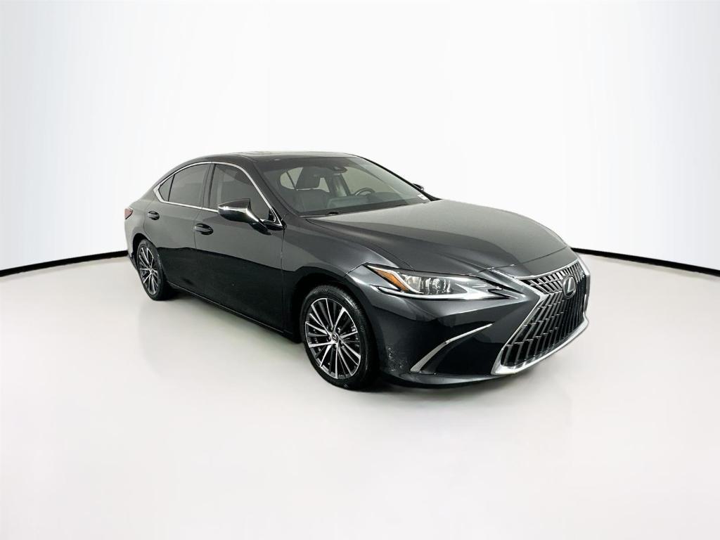 used 2022 Lexus ES 350 car, priced at $39,000