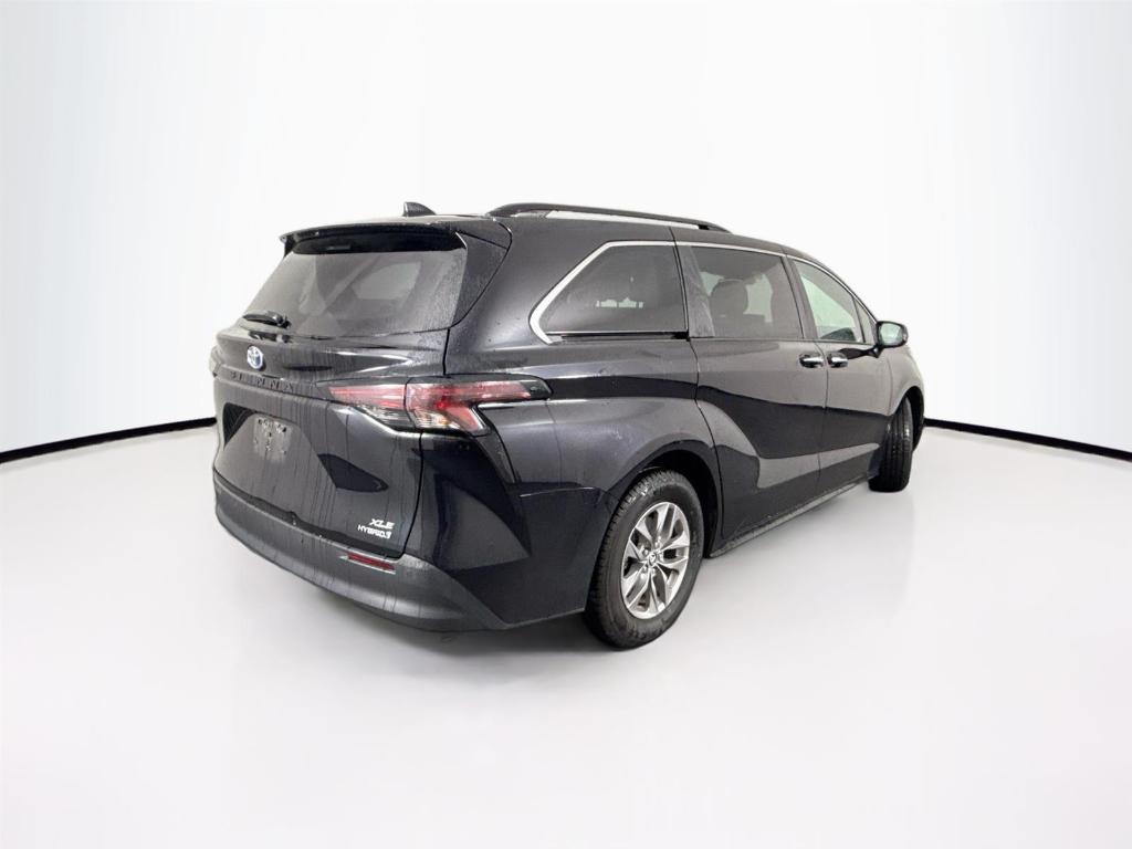 used 2023 Toyota Sienna car, priced at $44,500