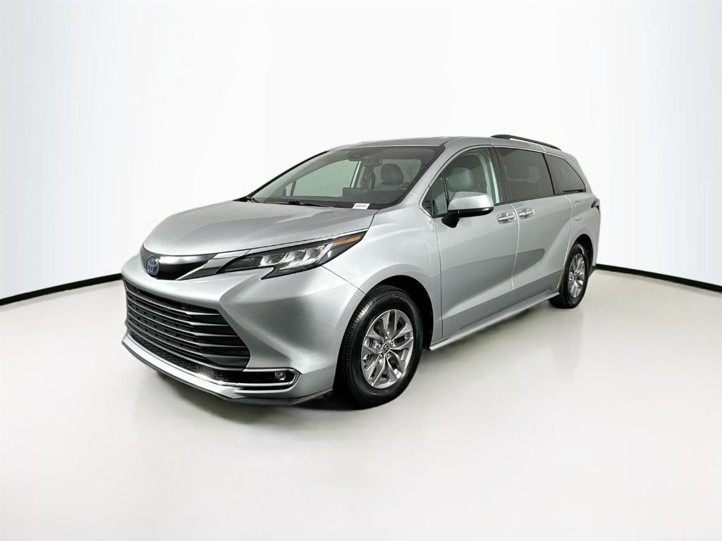 used 2022 Toyota Sienna car, priced at $40,000