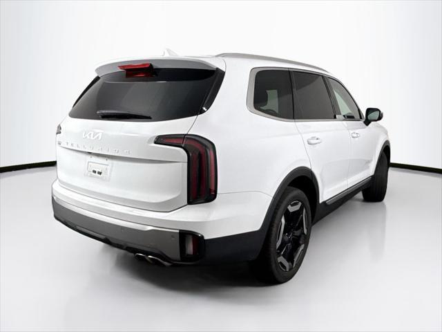 used 2023 Kia Telluride car, priced at $38,000