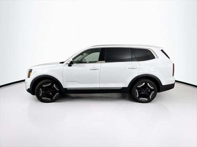 used 2023 Kia Telluride car, priced at $38,000