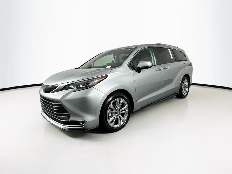 used 2024 Toyota Sienna car, priced at $57,500