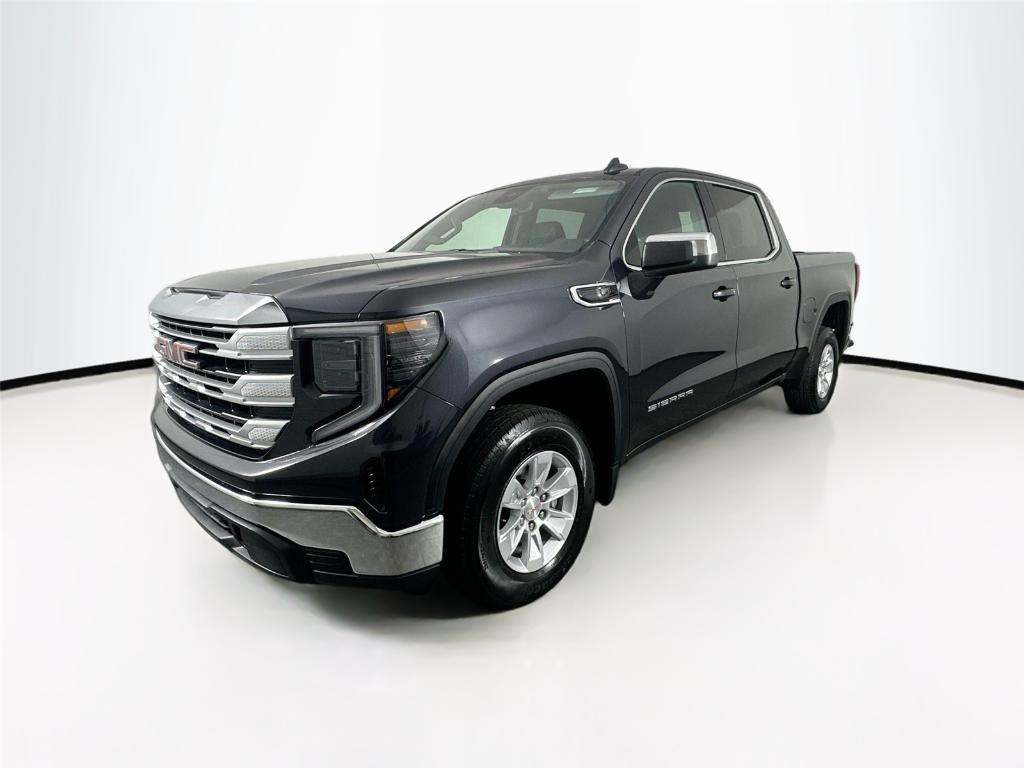 used 2024 GMC Sierra 1500 car, priced at $43,000